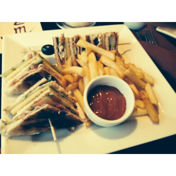 Ресторанный сервис бронирования столиков menu-rest.com - Интерьер ресторана "Шербет"