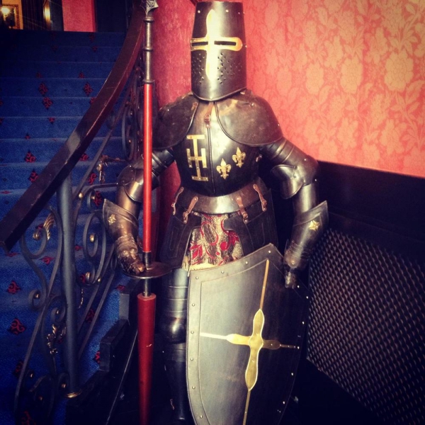 Ресторанный сервис бронирования столиков menu-rest.com - Интерьер ресторана "British Queen"