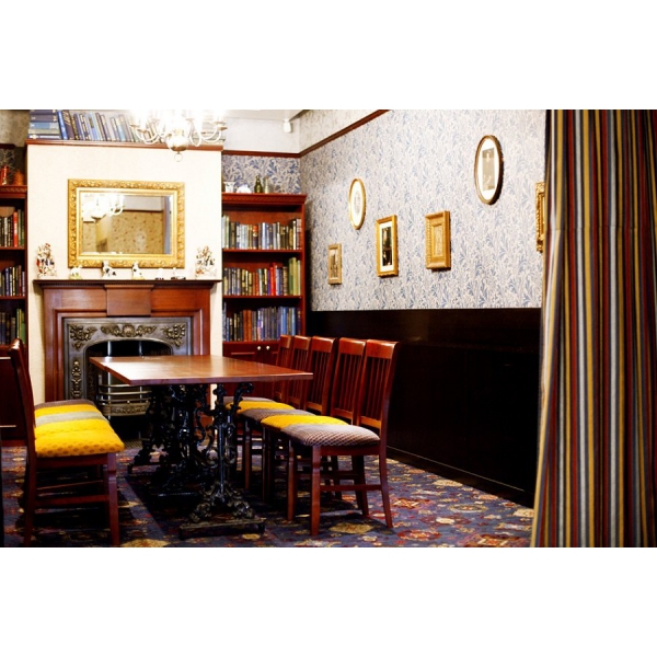 Ресторанный сервис бронирования столиков menu-rest.com - Интерьер ресторана "British Queen"