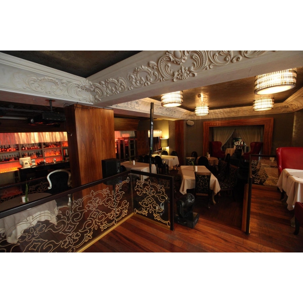 Ресторанный сервис бронирования столиков menu-rest.com - Интерьер ресторана "Emporio Cafe"