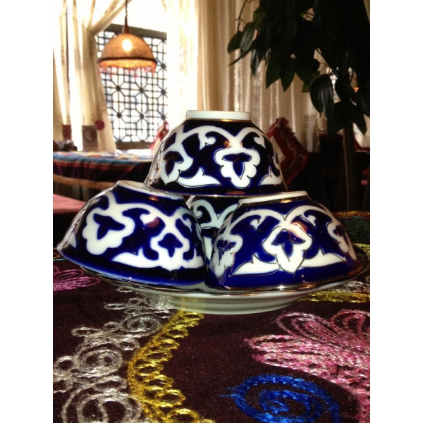 Ресторанный сервис бронирования столиков menu-rest.com - Интерьер ресторана "Вгости"