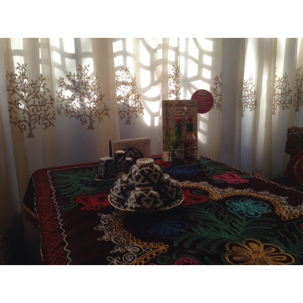 Ресторанный сервис бронирования столиков menu-rest.com - Интерьер ресторана "Вгости"