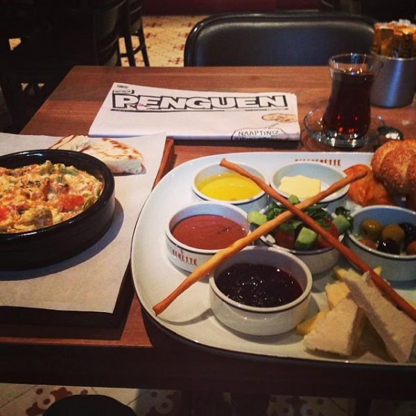 Ресторанный сервис бронирования столиков menu-rest.com - Интерьер ресторана "KITCHENETTE"