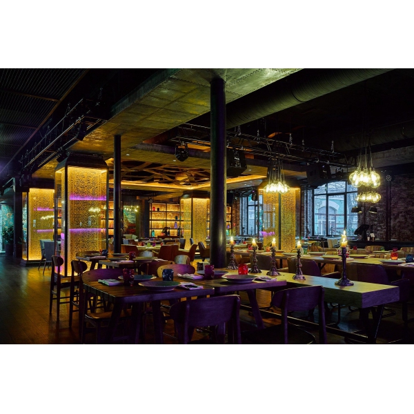 Ресторанный сервис бронирования столиков menu-rest.com - Интерьер ресторана "Жизнь Пи"