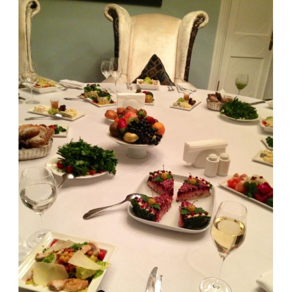 Ресторанный сервис бронирования столиков menu-rest.com - Интерьер ресторана "Гусятникоff"