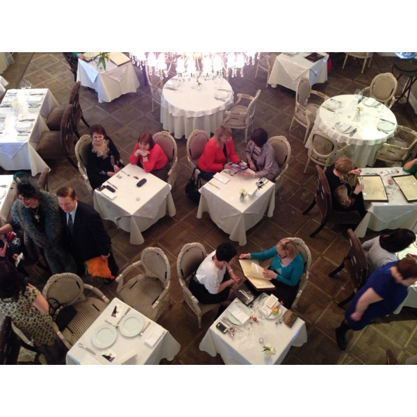 Ресторанный сервис бронирования столиков menu-rest.com - Интерьер ресторана "Гусятникоff"