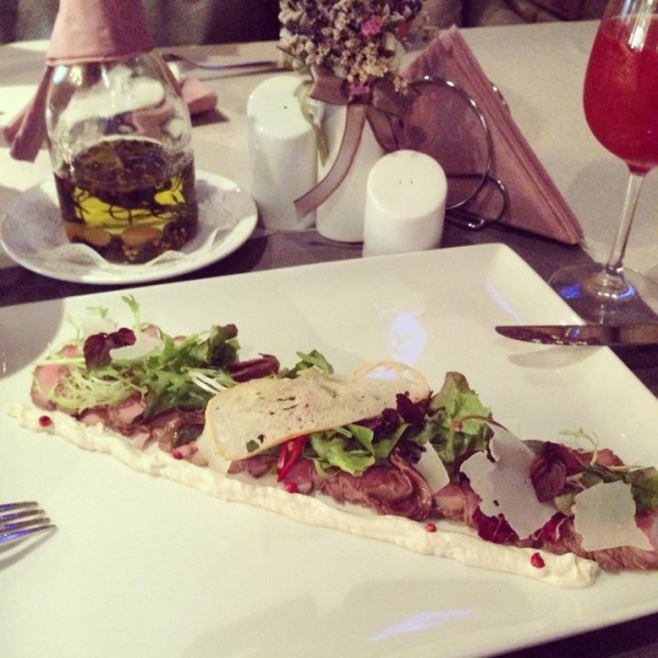 Ресторанный сервис бронирования столиков menu-rest.com - Интерьер ресторана "Largo"