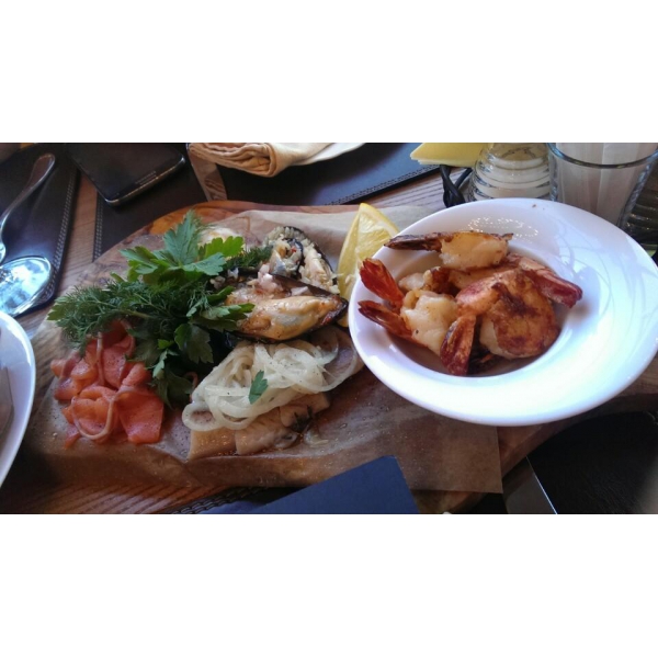 Ресторанный сервис бронирования столиков menu-rest.com - Интерьер ресторана "Ян Примус"