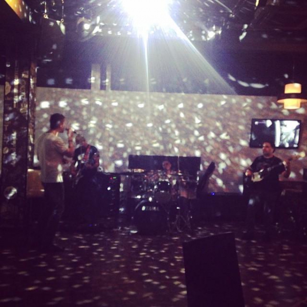 Ресторанный сервис бронирования столиков menu-rest.com - Интерьер ресторана "Территория"