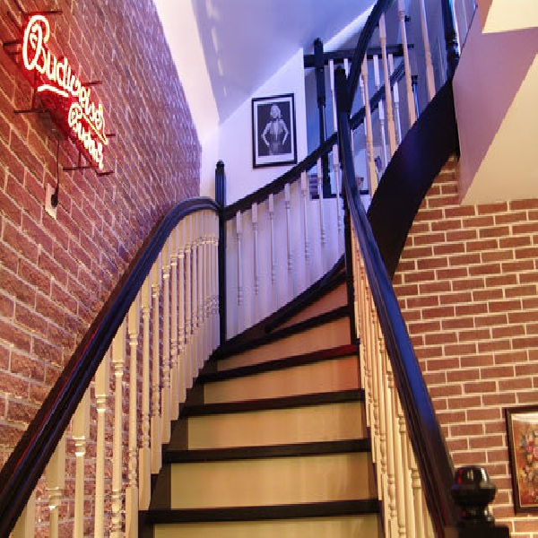 Ресторанный сервис бронирования столиков menu-rest.com - Интерьер ресторана "Frendys Diner"