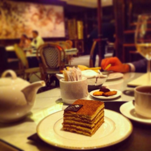 Ресторанный сервис бронирования столиков menu-rest.com - Интерьер ресторана "A Tavola"