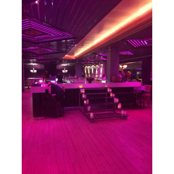 Ресторанный сервис бронирования столиков menu-rest.com - Интерьер ресторана "MUZEY"