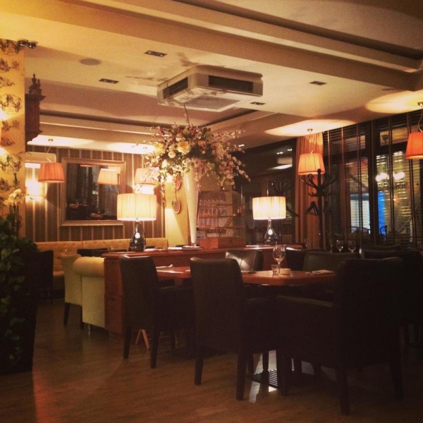 Ресторанный сервис бронирования столиков menu-rest.com - Интерьер ресторана "BBcafe"