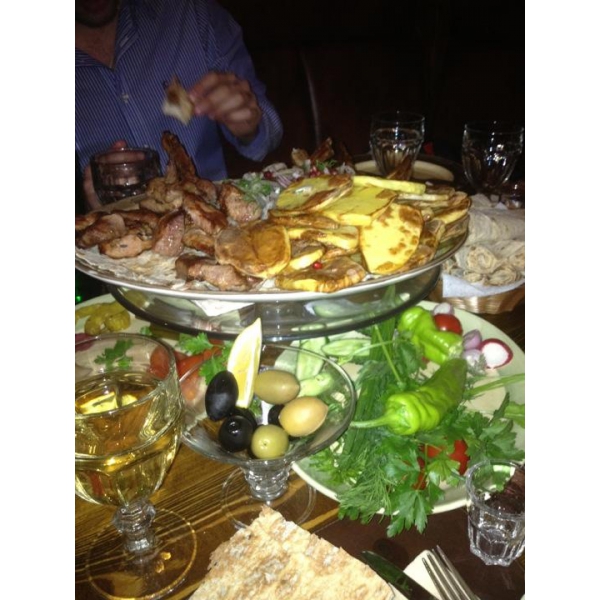 Ресторанный сервис бронирования столиков menu-rest.com - Интерьер ресторана "Долина Солнца"