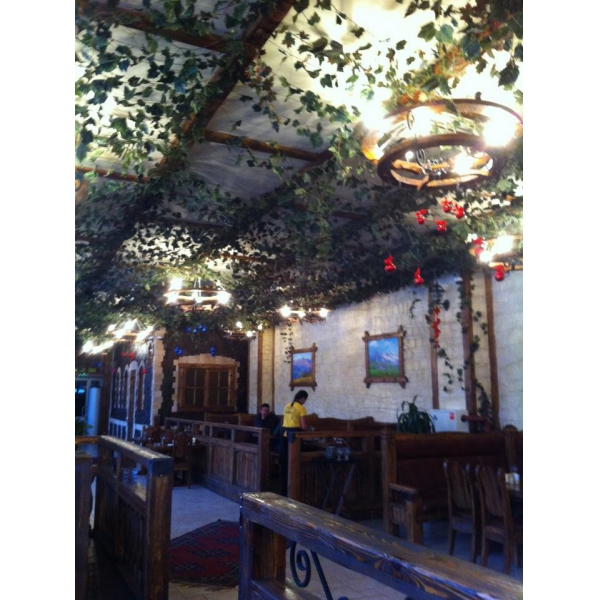 Ресторанный сервис бронирования столиков menu-rest.com - Интерьер ресторана "Долина Солнца"