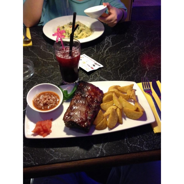 Ресторанный сервис бронирования столиков menu-rest.com - Интерьер ресторана "Этаж"