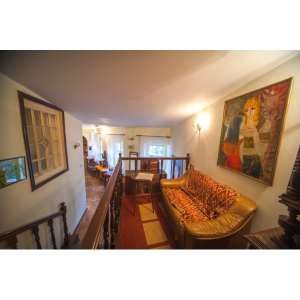 Ресторанный сервис бронирования столиков menu-rest.com - Интерьер ресторана "Дача на Покровке"