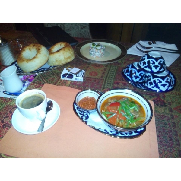 Ресторанный сервис бронирования столиков menu-rest.com - Интерьер ресторана "Вгости"