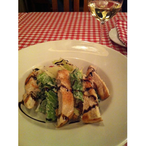 Ресторанный сервис бронирования столиков menu-rest.com - Интерьер ресторана "Югос"