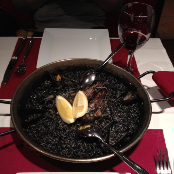 Ресторанный сервис бронирования столиков menu-rest.com - Интерьер ресторана "Lizarran"