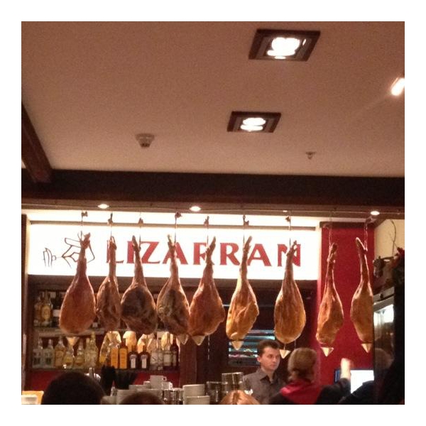 Ресторанный сервис бронирования столиков menu-rest.com - Интерьер ресторана "Lizarran"