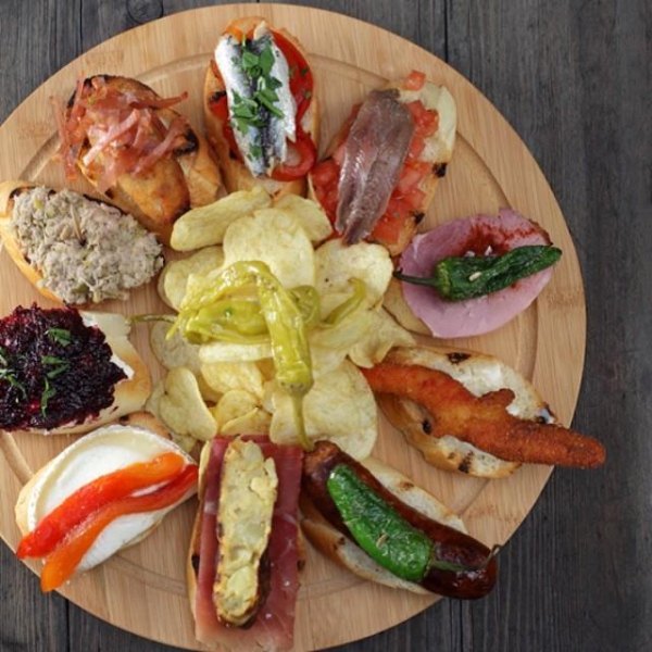 Ресторанный сервис бронирования столиков menu-rest.com - Интерьер ресторана "Lizarran"