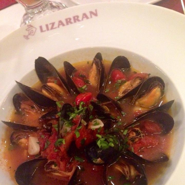 Ресторанный сервис бронирования столиков menu-rest.com - Интерьер ресторана "Lizarran"