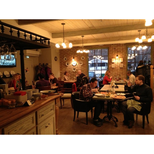 Ресторанный сервис бронирования столиков menu-rest.com - Интерьер ресторана "Casa di Famiglia"