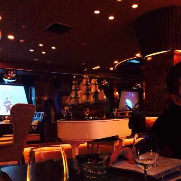 Ресторанный сервис бронирования столиков menu-rest.com - Интерьер ресторана "Лодка"