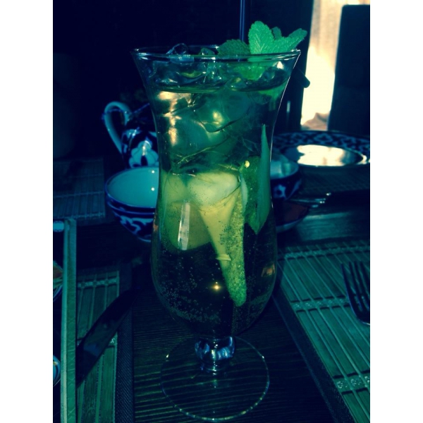 Ресторанный сервис бронирования столиков menu-rest.com - Интерьер ресторана "Павлин-Мавлин"