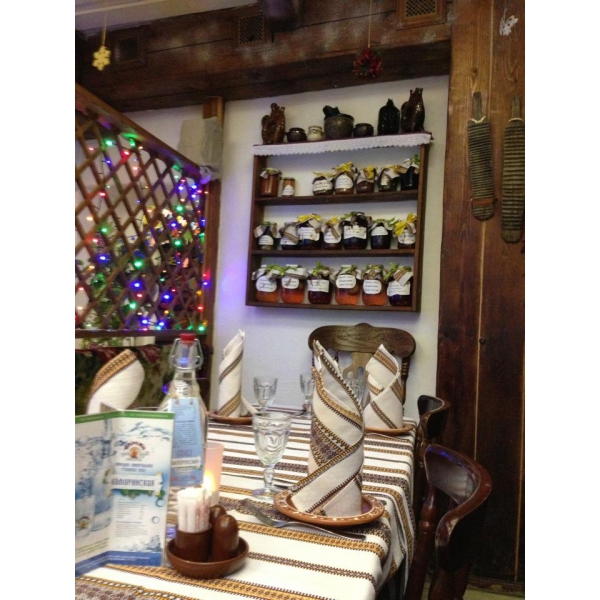 Ресторанный сервис бронирования столиков menu-rest.com - Интерьер ресторана "Тарас Бульба"