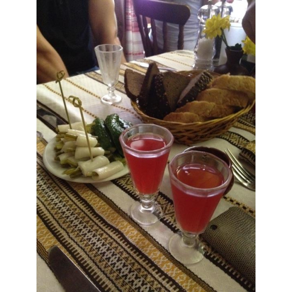 Ресторанный сервис бронирования столиков menu-rest.com - Интерьер ресторана "Тарас Бульба"