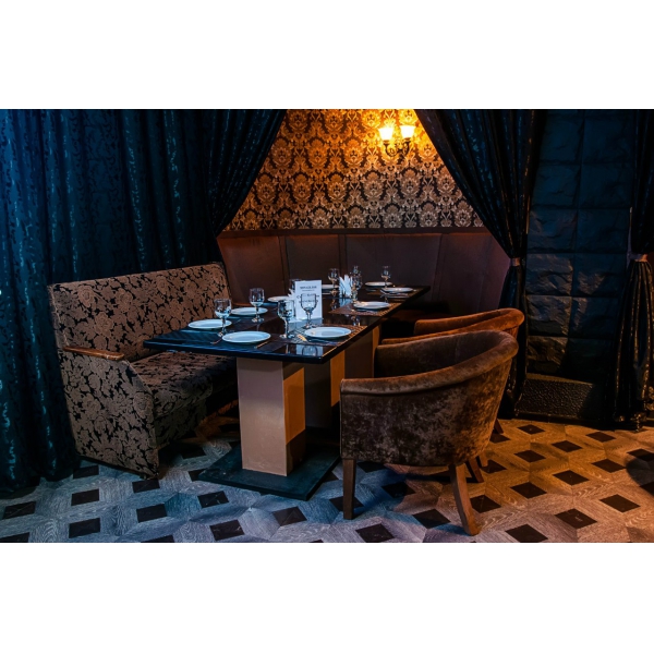 Ресторанный сервис бронирования столиков menu-rest.com - Интерьер ресторана "MONACO BAR"