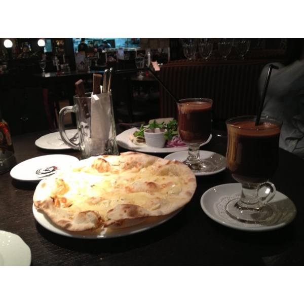 Ресторанный сервис бронирования столиков menu-rest.com - Интерьер ресторана "Bora Bora Cafe"