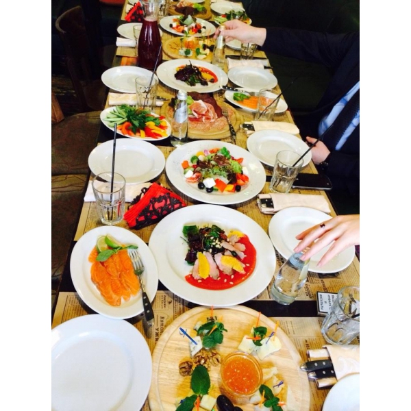 Ресторанный сервис бронирования столиков menu-rest.com - Интерьер ресторана "Casa di Famiglia"