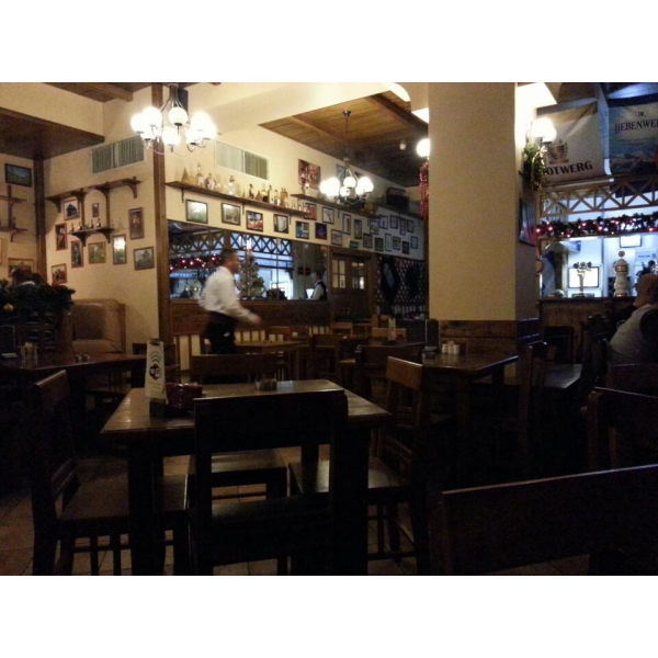 Ресторанный сервис бронирования столиков menu-rest.com - Интерьер ресторана "Оптимист"