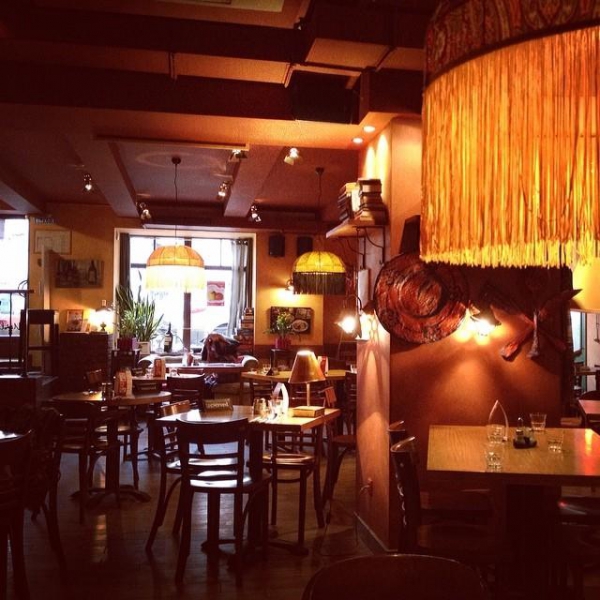 Ресторанный сервис бронирования столиков menu-rest.com - Интерьер ресторана "Образ жизни"