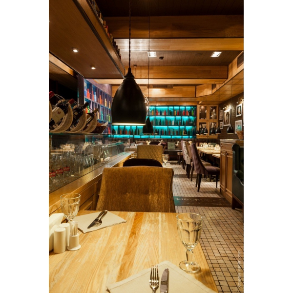 Ресторанный сервис бронирования столиков menu-rest.com - Интерьер ресторана "Lemoncello"