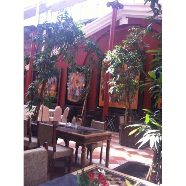 Ресторанный сервис бронирования столиков menu-rest.com - Интерьер ресторана "Галерея Художника"