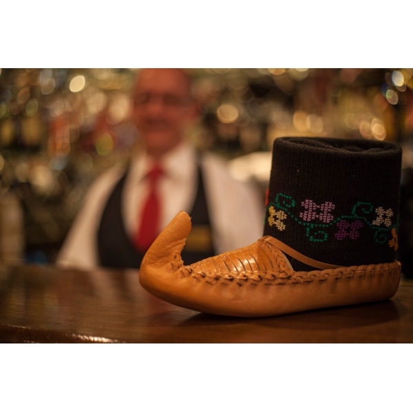 Ресторанный сервис бронирования столиков menu-rest.com - Интерьер ресторана "Югос"