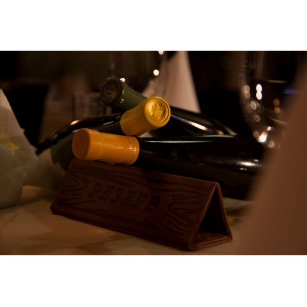 Ресторанный сервис бронирования столиков menu-rest.com - Интерьер ресторана "Югос"