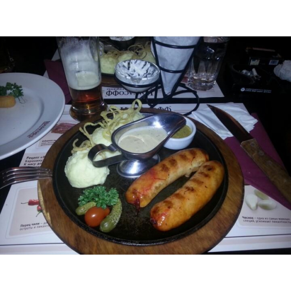 Ресторанный сервис бронирования столиков menu-rest.com - Интерьер ресторана "Колбасофф"