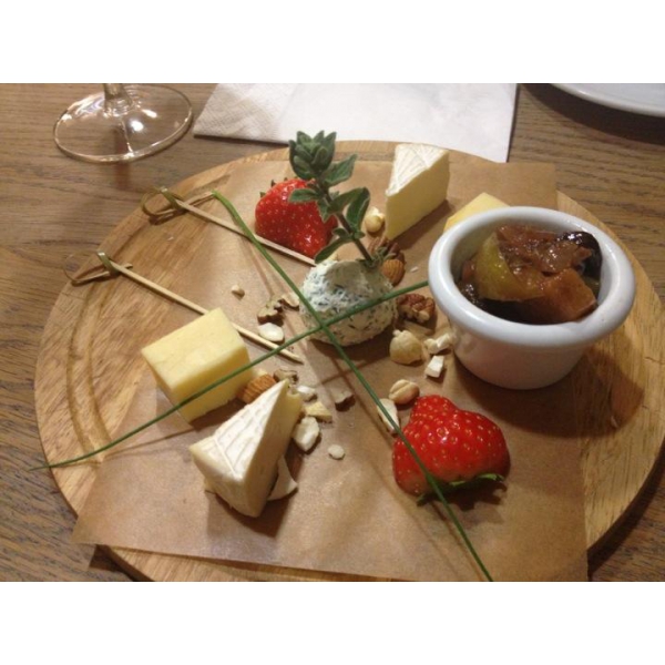 Ресторанный сервис бронирования столиков menu-rest.com - Интерьер ресторана "Correa`s"