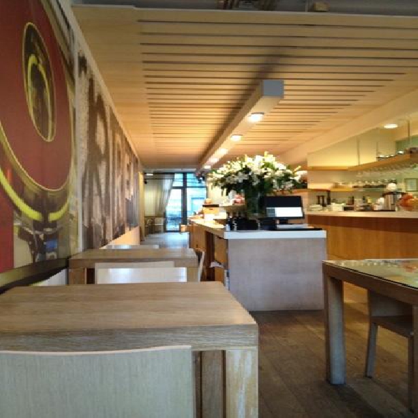 Ресторанный сервис бронирования столиков menu-rest.com - Интерьер ресторана "Correa`s"