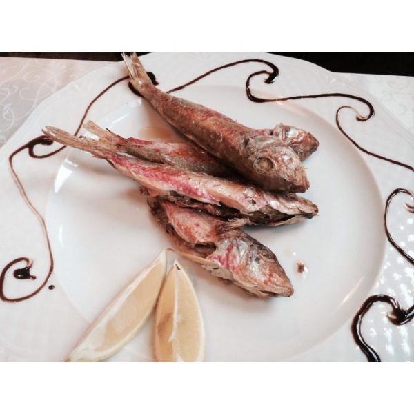 Ресторанный сервис бронирования столиков menu-rest.com - Интерьер ресторана "Баку Сити"