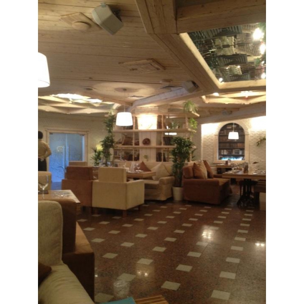 Ресторанный сервис бронирования столиков menu-rest.com - Интерьер ресторана "Вера Park"