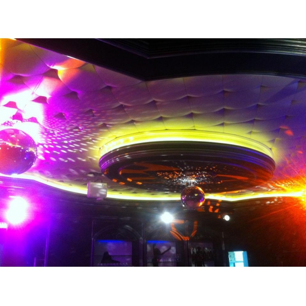 Ресторанный сервис бронирования столиков menu-rest.com - Интерьер ресторана "Скаzка bar"