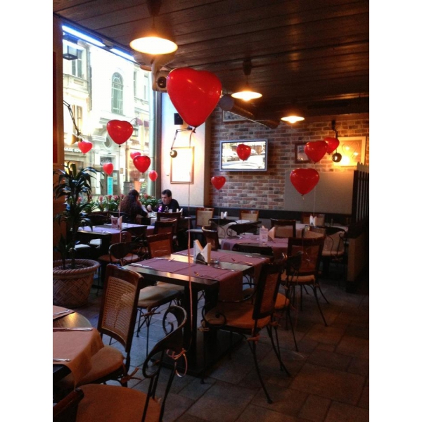 Ресторанный сервис бронирования столиков menu-rest.com - Интерьер ресторана "Gusto"