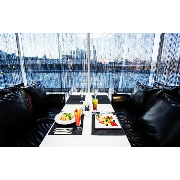 Ресторанный сервис бронирования столиков menu-rest.com - Интерьер ресторана "SHOOGA Lounge Cafe"