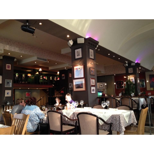 Ресторанный сервис бронирования столиков menu-rest.com - Интерьер ресторана "Ченто Перченто"